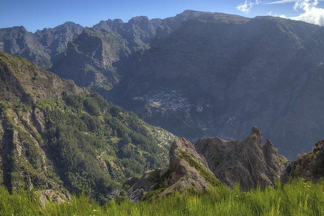 private-tour-nuns-valley-sea-cliff-half-day-jeep-tour