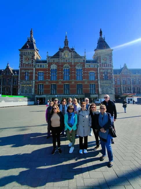Private tour of Amsterdam with Portuguese-speaking guide - Practical Details and What to Expect
