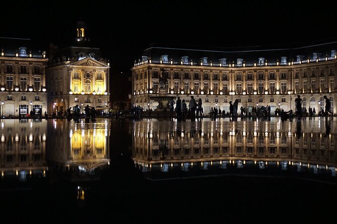 private-tour-of-bordeaux-at-night-in-a-sidecar-3
