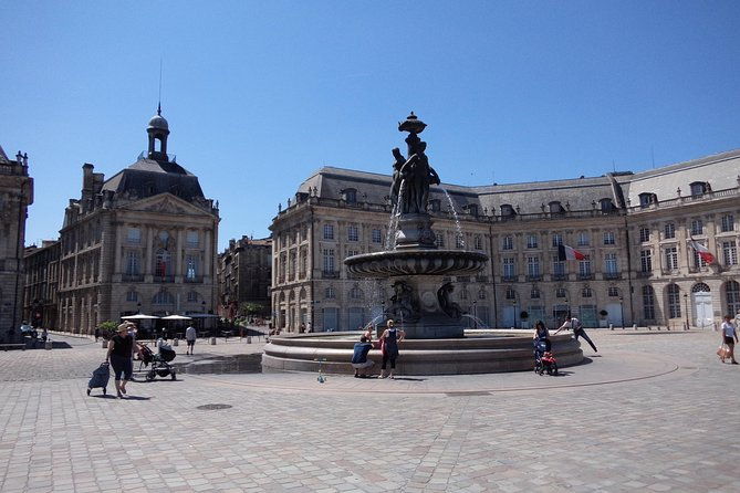 private-tour-of-bordeaux-by-a-bordeaux-historian