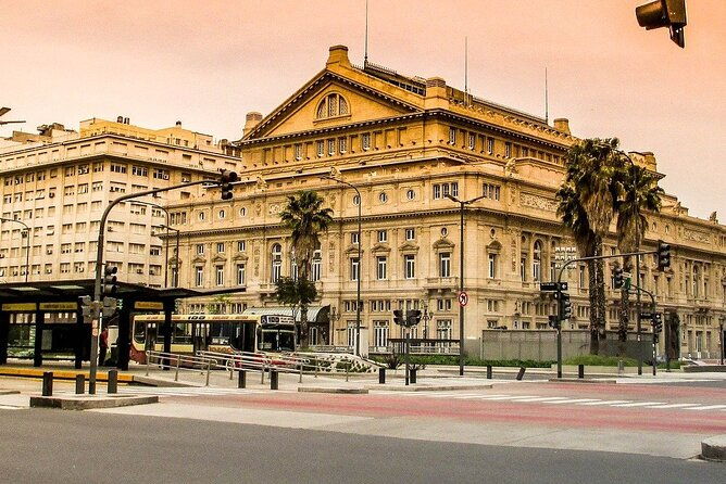private-tour-of-buenos-aires-with-guide-and-driver