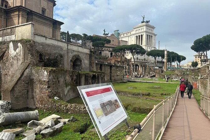 private-tour-of-domus-tiberiana-and-ancient-rome