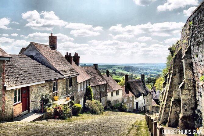 private-tour-of-dorset-up-to-8-passengers