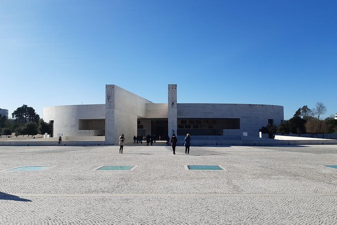private-tour-of-fatima-nazaret-obidus