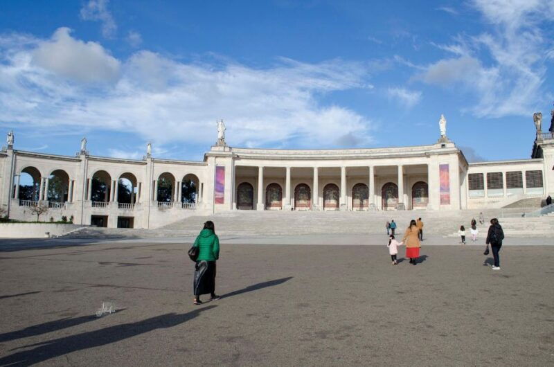 private-tour-of-fatima-with-official-guide