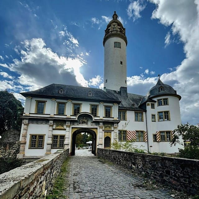 private-tour-of-frankfurts-museums-and-castles