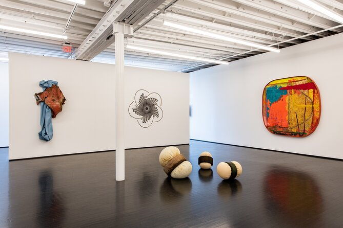 private-tour-of-kmac-contemporary-art-museum