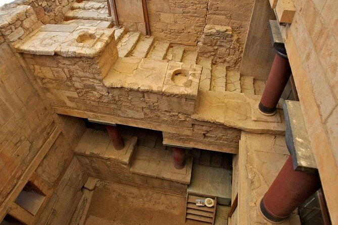 private-tour-of-knossos-minoan-palace-and-archaeological-museum