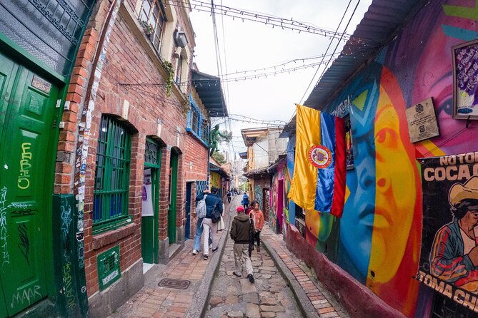 private-tour-of-la-candelaria-the-history-of-bogota
