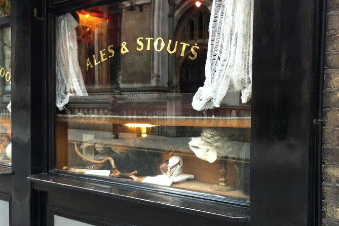 private-tour-of-londons-historic-pubs