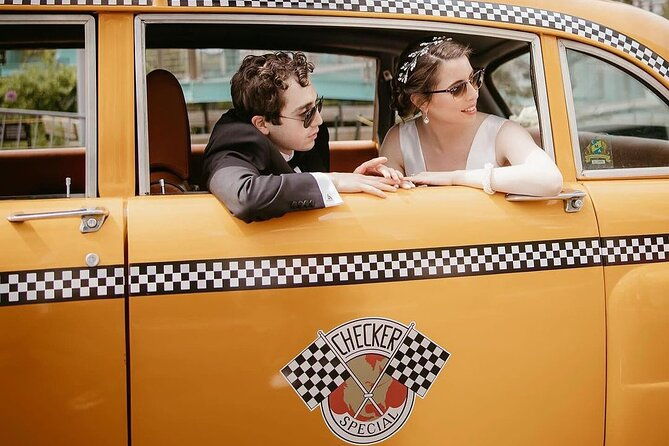 private-tour-of-manhattan-by-vintage-nyc-taxi-cab