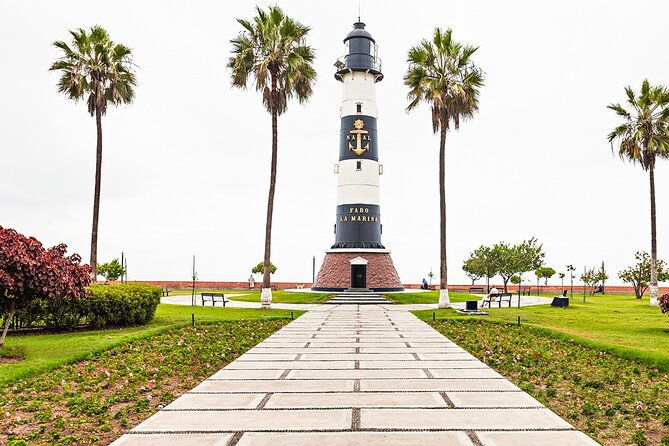 private-tour-of-miraflores-and-huaca-pucllana