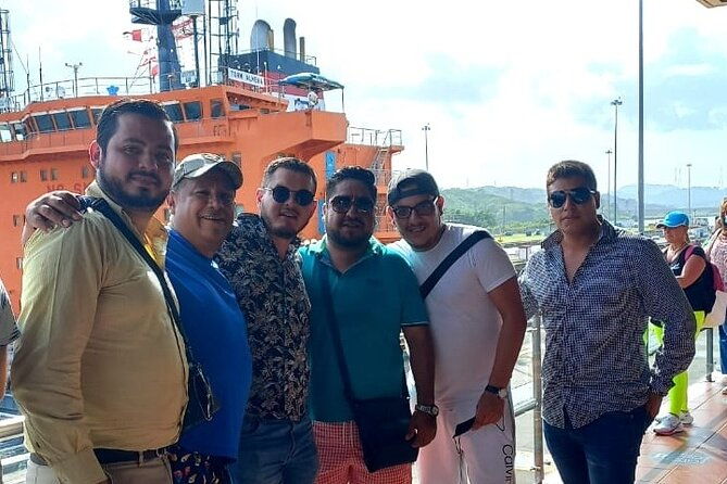 private-tour-of-old-town-amador-causeway-and-panama-canal