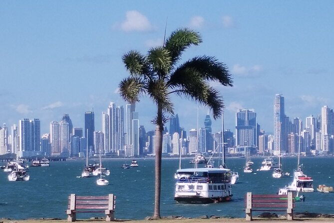 private-tour-of-panama-canal-old-town-and-causeway-of-amador