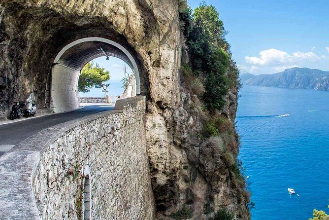 Private Tour Of Pompeii - Sorrento & Positano - Transportation & Logistics: What to Expect