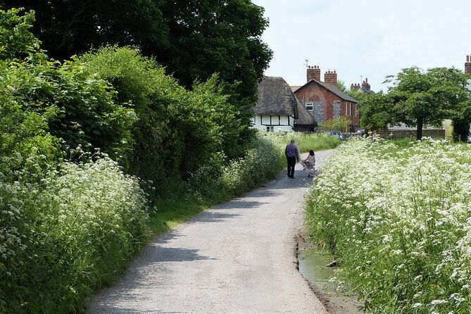 private-tour-of-quintessential-wiltshire-and-cotswold-villages