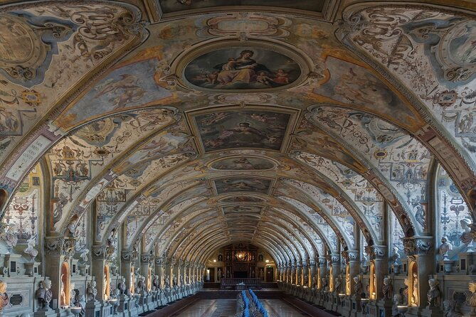 private-tour-of-residenz-palace-in-munich-with-a-professional-guide