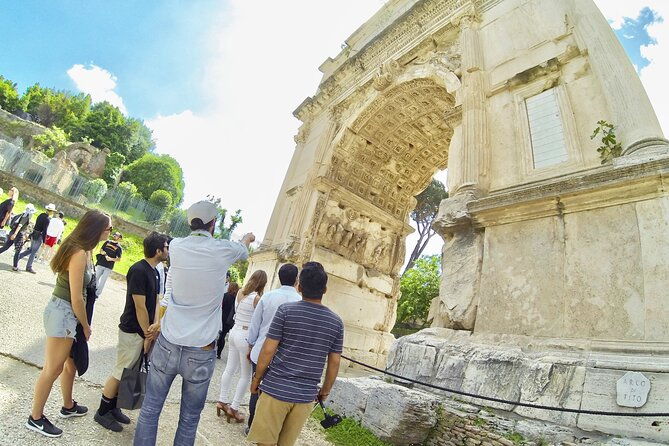 private-tour-of-roman-forum-palatine-hill-and-circus-maximus