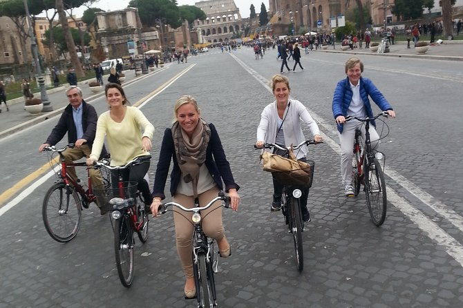 private-tour-of-rome-by-bike-a-ride-around-the-most-famous-places-of-rome