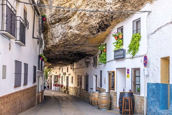 private-tour-of-ronda-and-setenil-de-las-bodegas