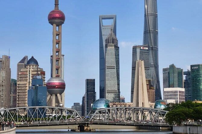 Private Tour of Shanghai Night View and Dinner in Oriental Pearl Tower - FAQ