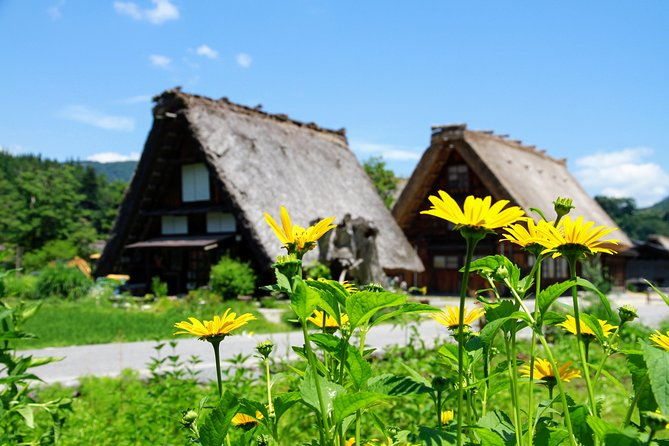 private-tour-of-shirakawago-from-kanazawa-half-day