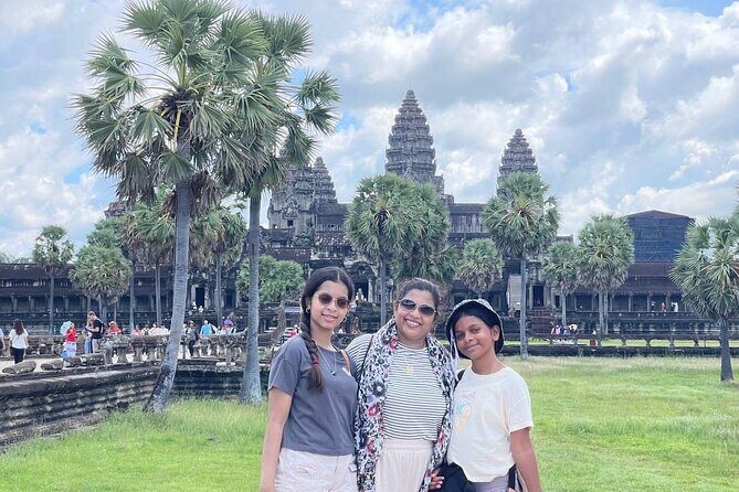 Private Tour of Siem Reap Angkor Cambodia - A Closer Look at the Siem Reap Angkor Cambodia Private Tour