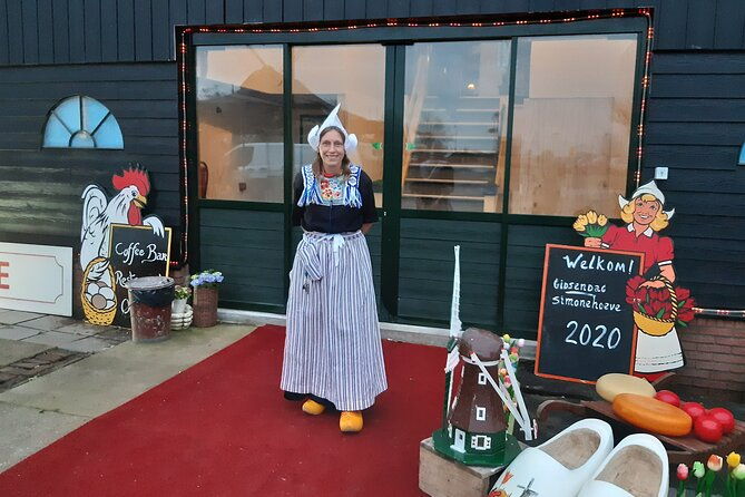 private-tour-of-simonehoeve-cheese-farm-and-clog-factory-2