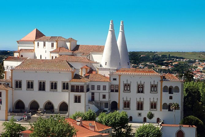 private-tour-of-sintra-cabo-da-roca-and-cascais