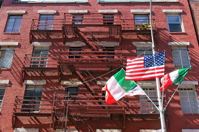 private-tour-of-soho-chinatown-and-little-italy