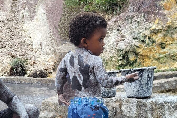 private-tour-of-sulphur-spring-and-toraile-waterfall-in-soufriere