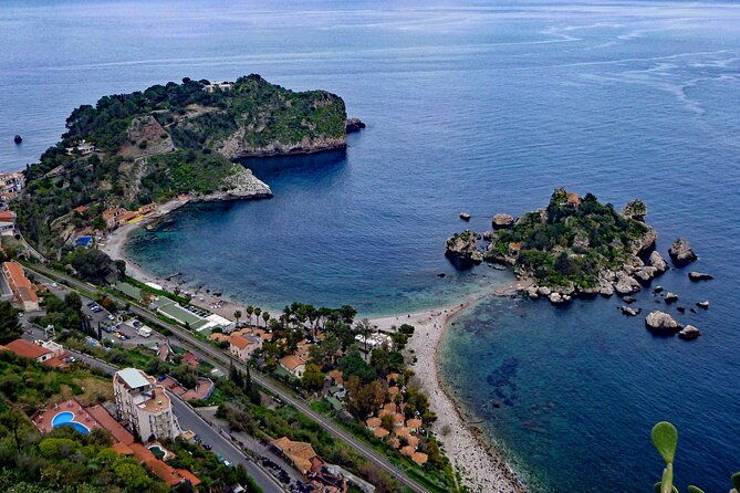 private-tour-of-taormina-castelmola-isola-bella-for-small-groups
