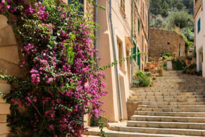 private-tour-of-taormina-castelmola-isola-bella-for-small-groups
