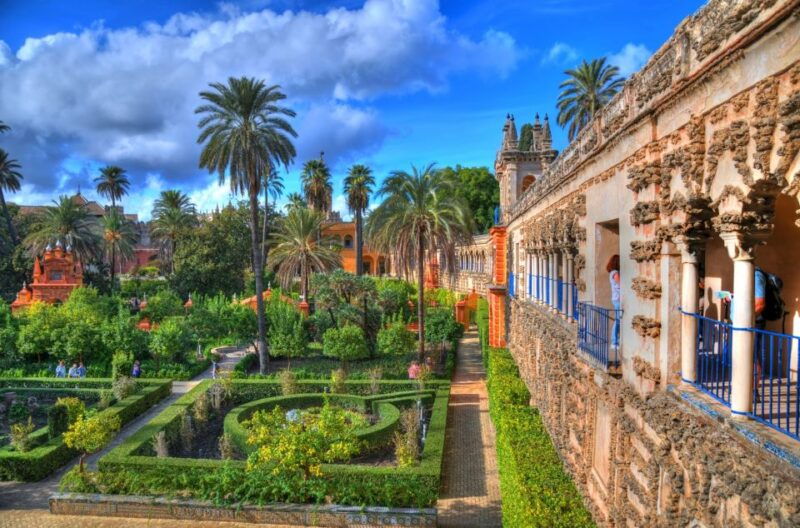 private-tour-of-the-alcazar-the-cathedral-and-the-giralda