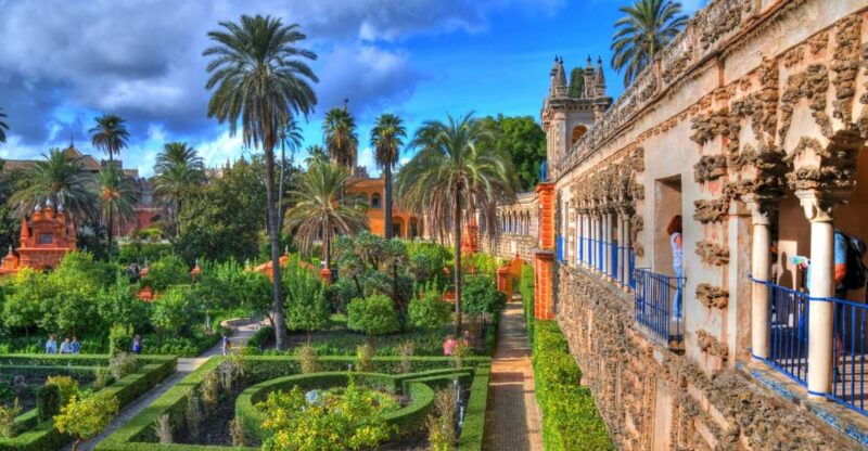 private-tour-of-the-alcazar-the-cathedral-and-the-giralda