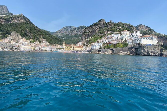 private-tour-of-the-amalfi-coast-by-boat