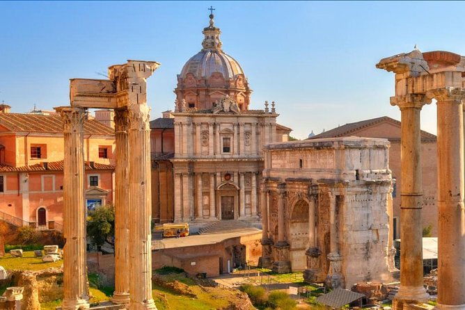 private-tour-of-the-colosseum-and-entrance-to-the-forum-and-palatine