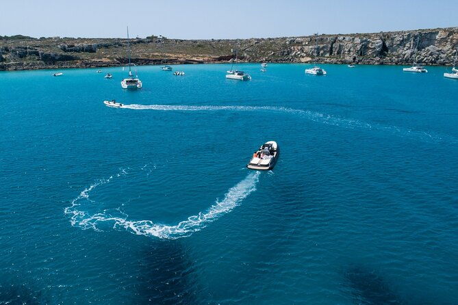 private-tour-of-the-egadi-islands-by-dinghy