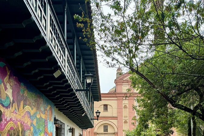 private-tour-of-the-historic-center-and-candelaria-in-bogota