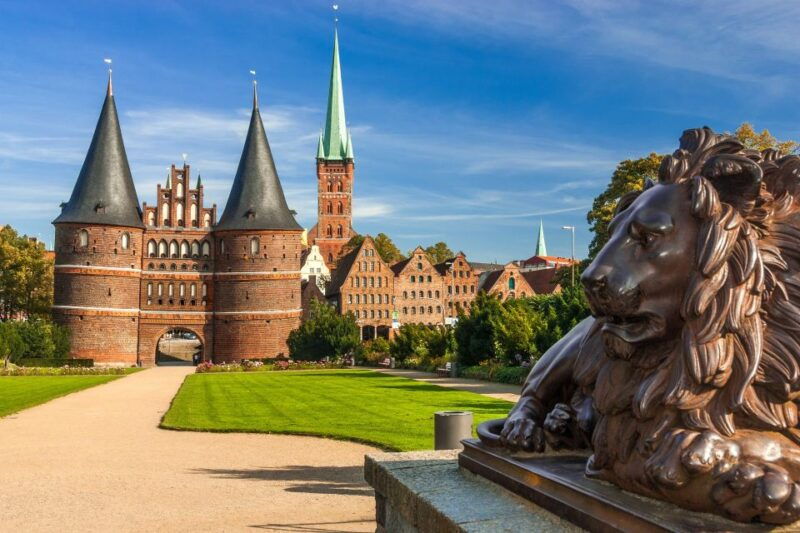 private-tour-of-the-holstentor-museum-and-historic-lubeck