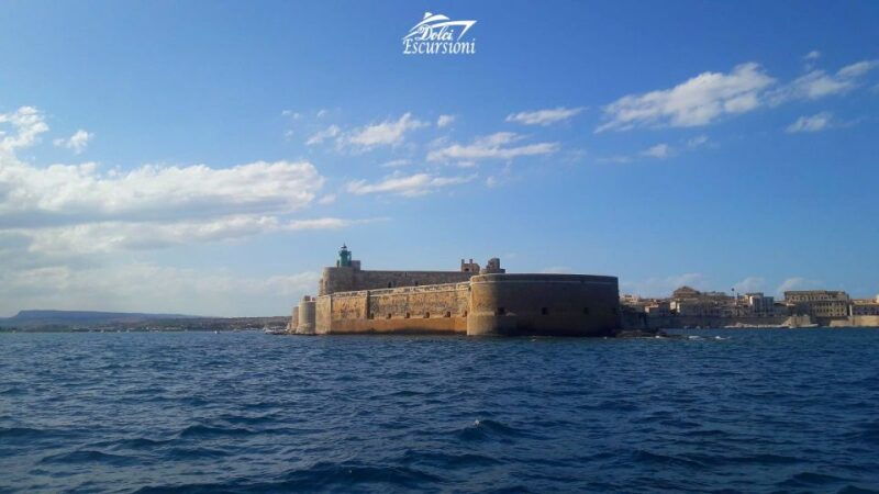 private-tour-of-the-island-of-ortigia-and-the-sea-caves