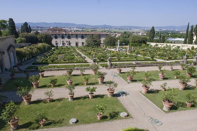 private-tour-of-the-medici-family-villa-in-florence