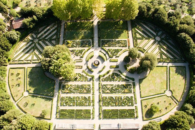 private-tour-of-the-medici-family-villa-in-florence