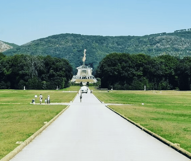 private-tour-of-the-royal-palace-of-caserta-and-its-gardens-2