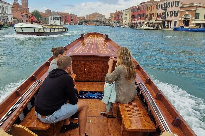 private-tour-of-the-venice-lagoon-with-historic-venetian-boat