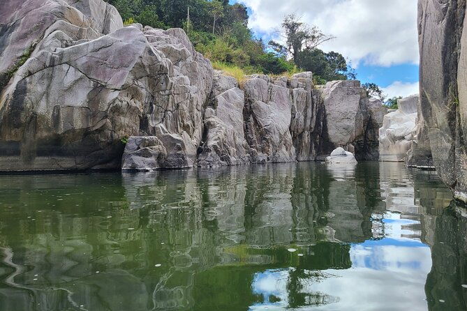 private-tour-of-the-white-canyon-ancestral-route-in-utuado