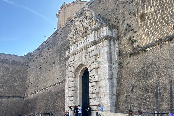 private-tour-of-vatican-museumsistine-chapel-basilica-no-line