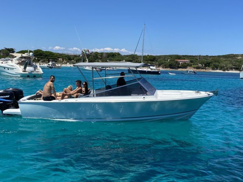private-tour-on-the-boat-in-the-la-maddalena-archipelago