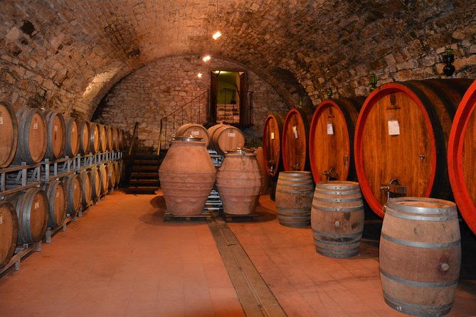 private-tour-orcia-valley-to-montalcino-and-montepulciano-with-brunello-wine-tasting-2