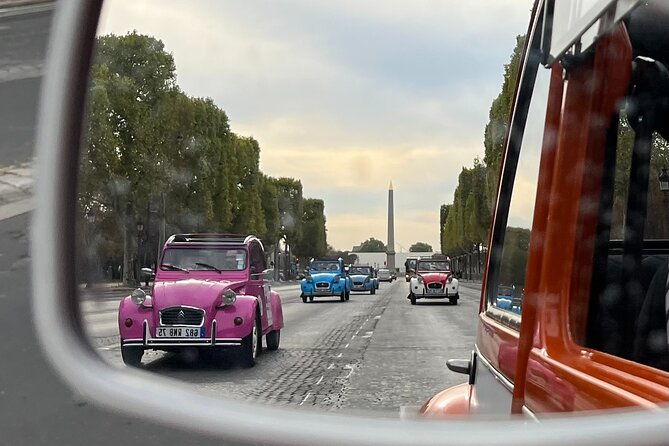 private-tour-paris-little-known-places-2-hours-in-citroen-2cv